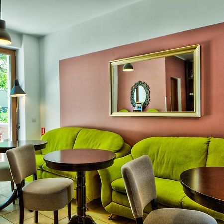 Studio ApartCity Braşov Esterno foto