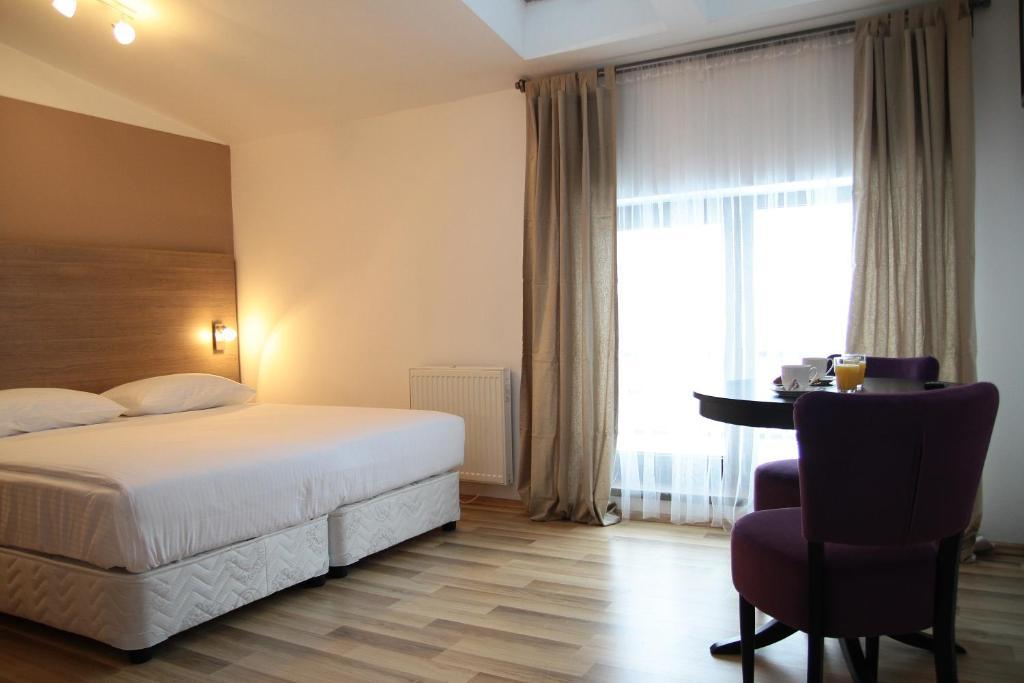 Studio ApartCity Braşov Esterno foto