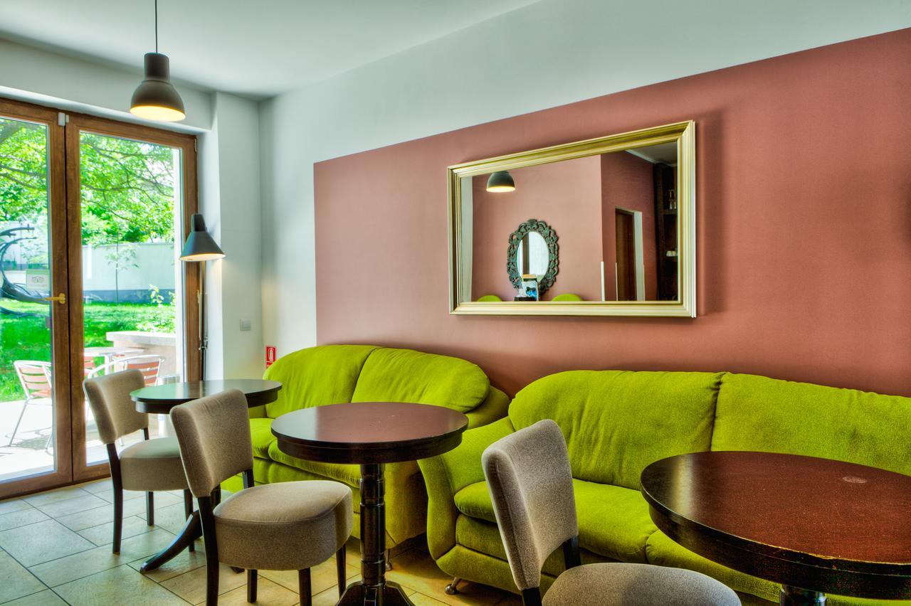 Studio ApartCity Braşov Esterno foto