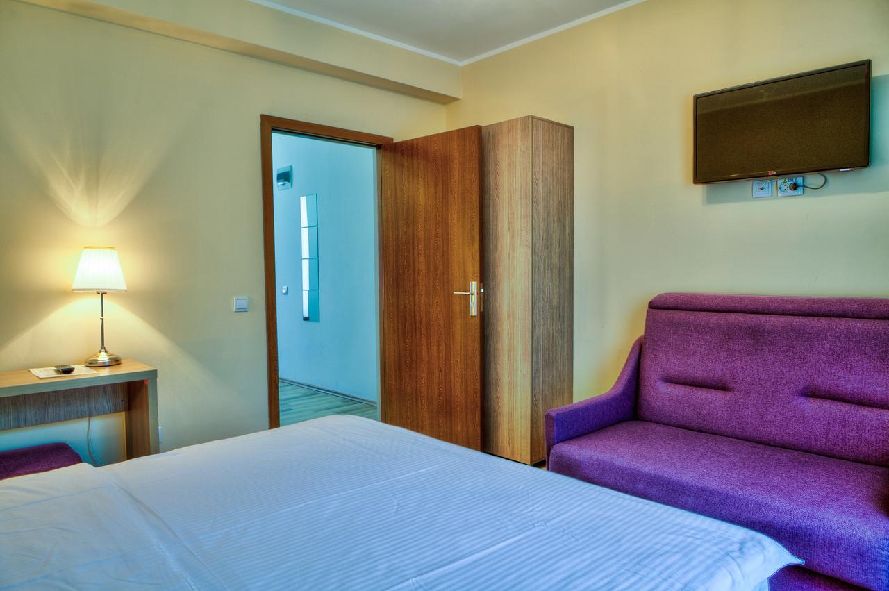 Studio ApartCity Braşov Esterno foto