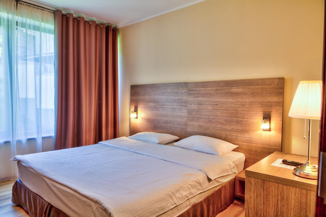 Studio ApartCity Braşov Esterno foto