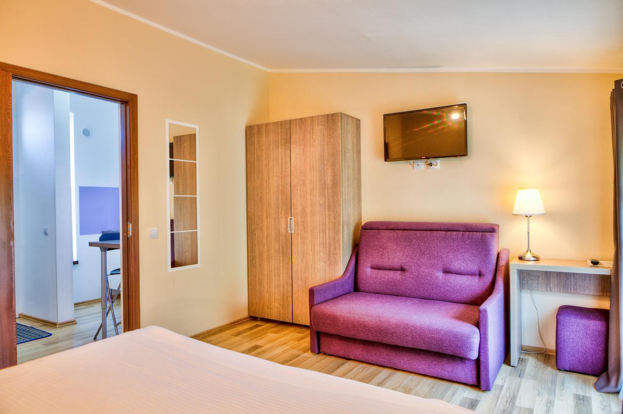 Studio ApartCity Braşov Esterno foto